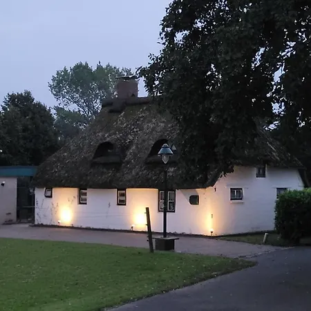 Prázdninový dům Reetdachhaus Petra *
